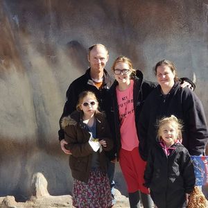 Meet your Posher, Osha